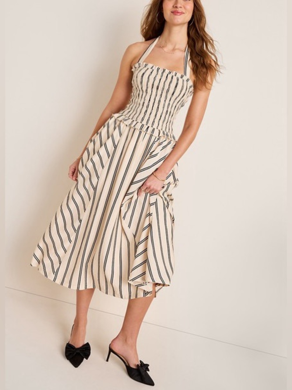 ✨ NWT Smocked Midi Dress Flowy Halter | Sleeveless - Picture 3 of 12